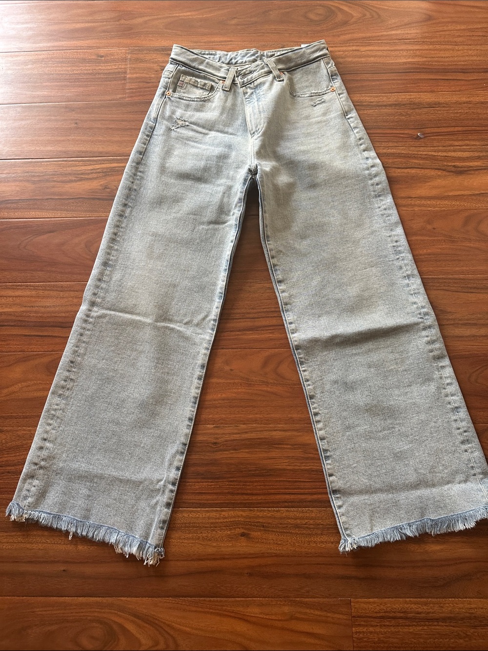 Adriano Goldschmied Women’s Wide Leg Cropped Raw Hem Jeans - Light Denim